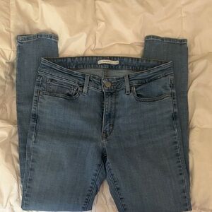 Levi's Women's Light Blue Skinny Jeans